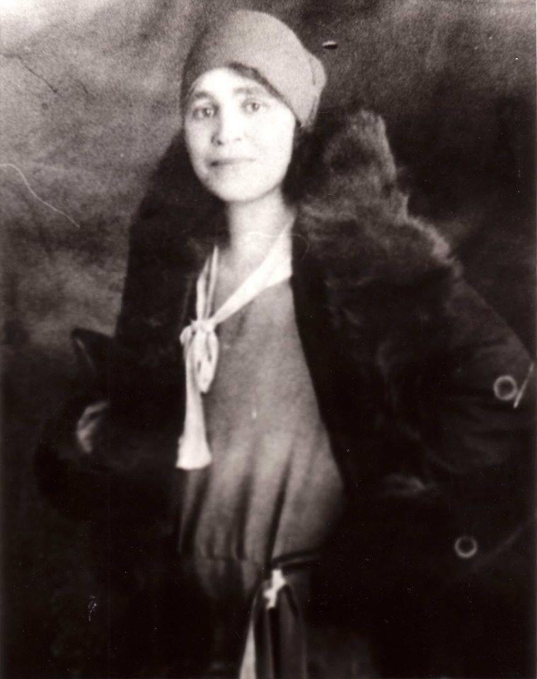 Born in Montgomery, Mary Wood Binford graduated from Howard University in Washington DC and married Henry C. Binford Jr., of Huntsville, in 1899. Both she and her husband taught at William Hooper Councill High School; H. C. Binford became principal of the school.