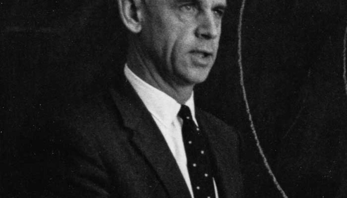 68-Ernst_StuhlingerB